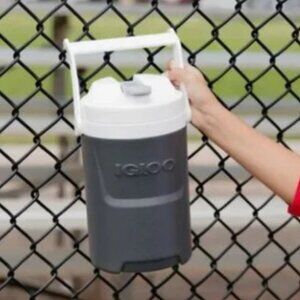 NEW Igloo Half Gallon Tumbler Jug Cooler Beverage Container Thermos 1/2 Gallon S